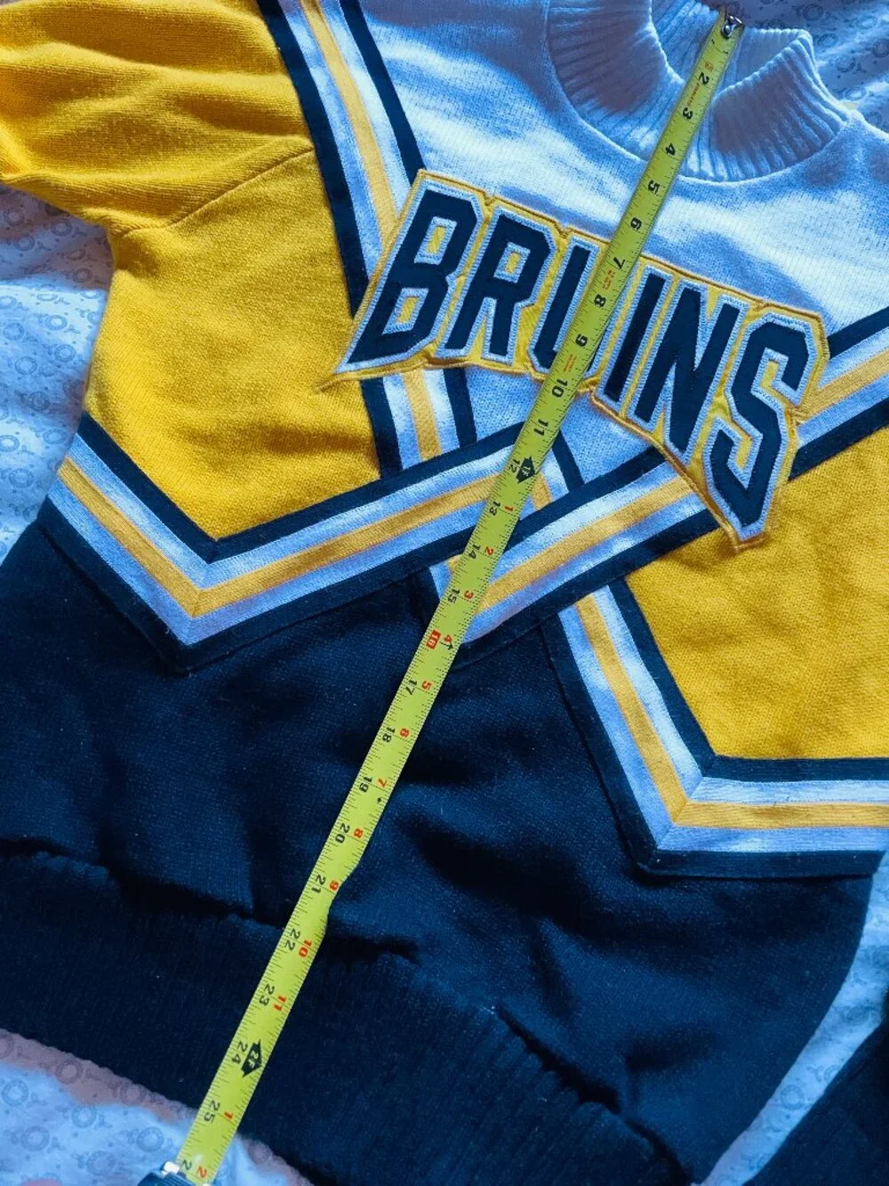 Dehen 1920 Classic Cheer Cheerleader Sweater Large Made In USA UCLA Bruins Gold